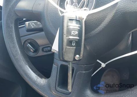 2014 Volkswagen Jetta 2.0L S из США, поврежденный, VIN 3VW2K7AJXEM367802